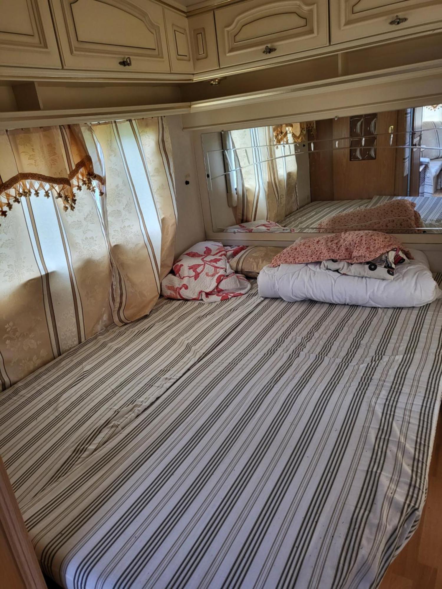 Pirttiniemen Lomakylae Hotel Muurasjärvi Buitenkant foto