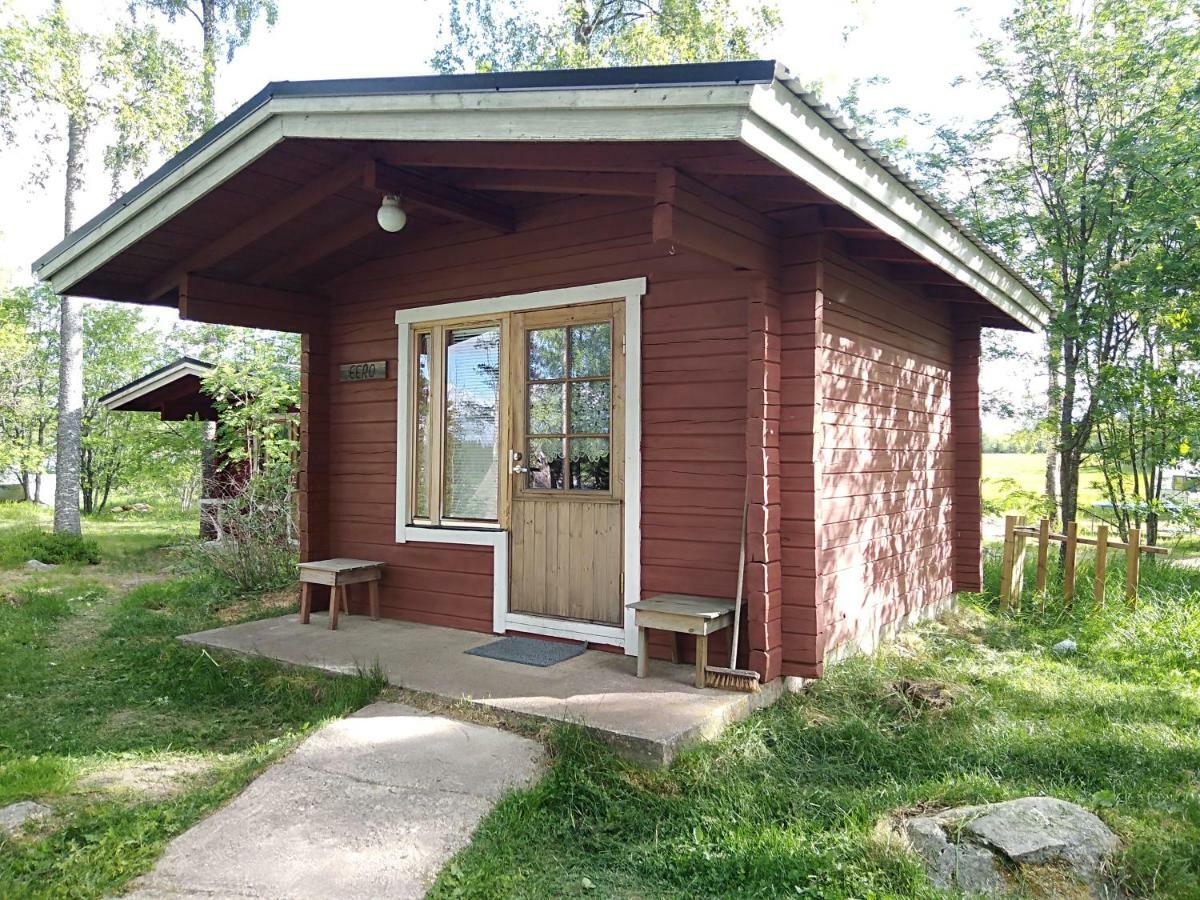 Pirttiniemen Lomakylae Hotel Muurasjärvi Buitenkant foto