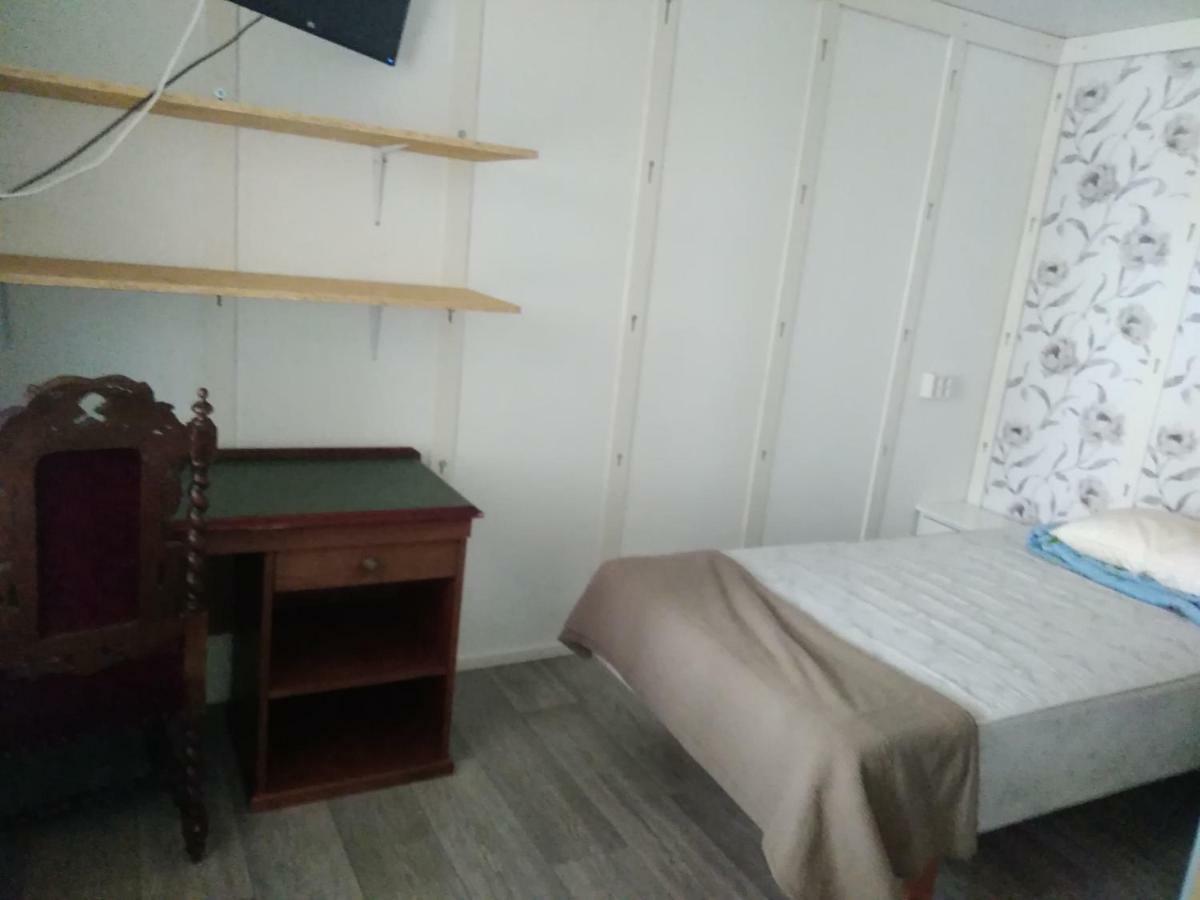 Pirttiniemen Lomakylae Hotel Muurasjärvi Buitenkant foto