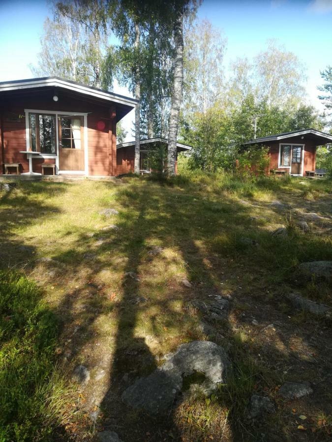 Pirttiniemen Lomakylae Hotel Muurasjärvi Buitenkant foto